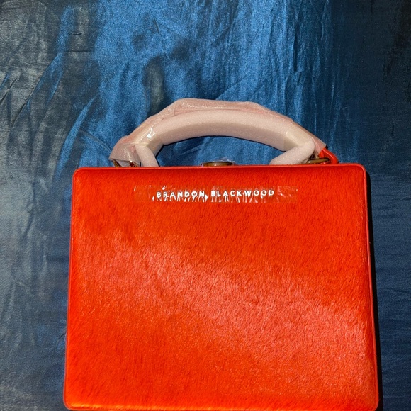 Brandon Blackwood Trunk - Picture 5 of 6